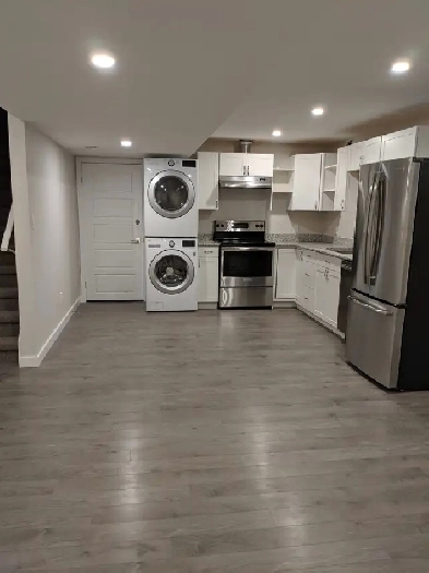 1 Bedroom All Inclusive Basement Unit - 76 Century St Image# 6