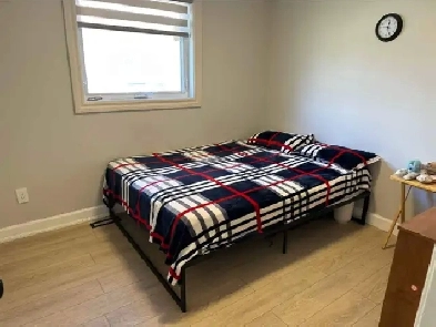 Sharing room available in malton Image# 4