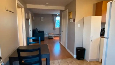 Clean, fully furnished all inclusive 2 bedroom apt in Vieux-Hull Image# 1