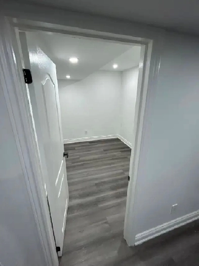 Privateroom for rent for a single female student or working 700$ Image# 9