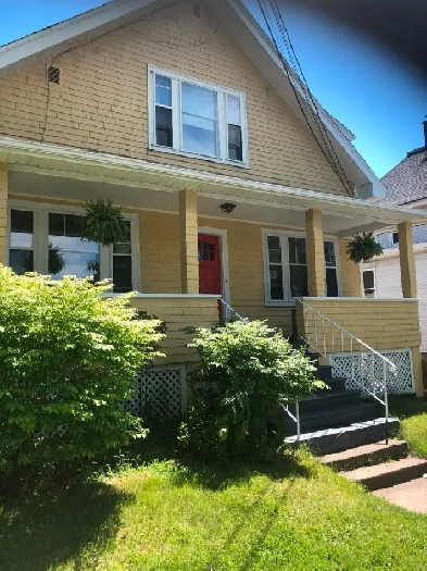South end 3 bedroom main floor flat near Dal and downtown Image# 6