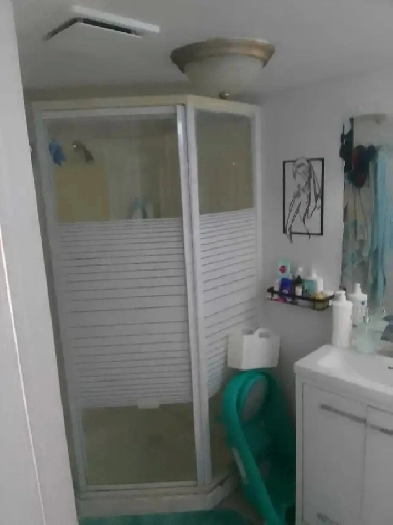2 BEDROOM BASEMENT FOR RENT Image# 2