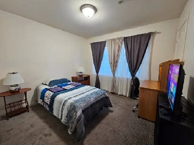 Room for rent - $1000/month - Available June 15/2025 Image# 4