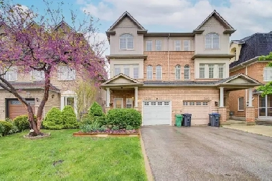 3BR 3WR Semi-Detached in Mississauga near Eglinton Ave W/Winston Image# 1