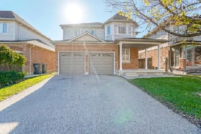 2 BEDROOM DEN-BASEMENT APT-UTILITIES INCLUDED-WEST BRAMPTON Image# 2