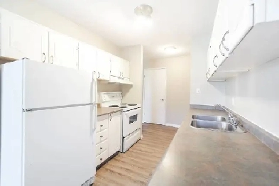 Spacious apartment for rent 12005 25 Ave NW Edmonton. June free Image# 7