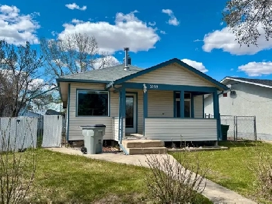 House for Sale! Image# 2