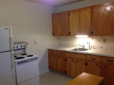 Bachelor Suite available Now Image# 3