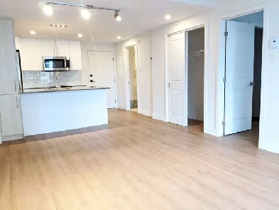 Superbes 3 1/2 Voisin de la Cité Universitaire JUILLET Image# 1