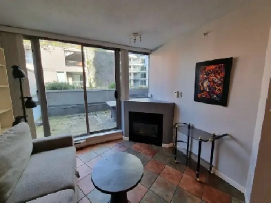 Furnished 1 Bedroom 1 Bath Highrise  – Yaletown, Vancouver Image# 1