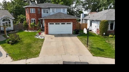 FOR SALE 5 BED 4 BATH HOUSE Image# 1