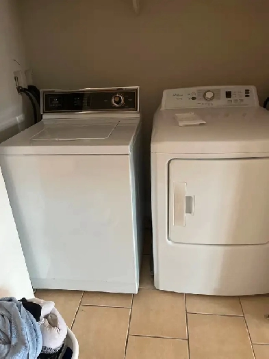 Room For rent in Newer Building Image# 2
