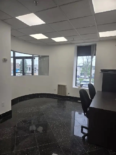 PROFESSIONAL OFFICE SPACE FOR LEASE - NEAR HWY 407 AND WESTON RD Image# 1