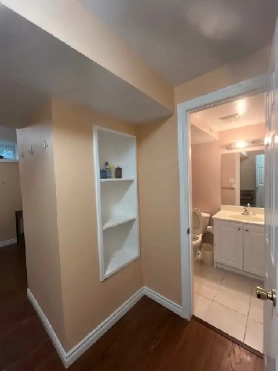 Room for Rent near Yonge and Finch area Image# 3