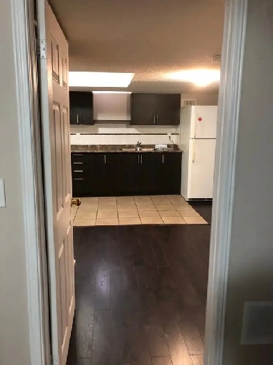 2 Rooms basement immediately available for rent in Mississauga! Image# 6