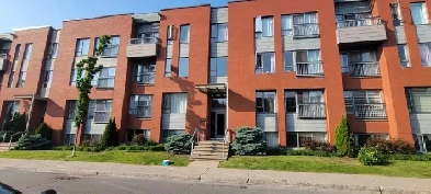 5½ Condo in Prime Location | June Rent FREE! Image# 5