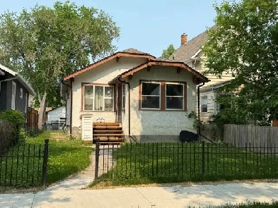 Scotia Heights Bung 2 Br 1 Bath Gar Full Bsmt ONLY $234,900! Image# 1