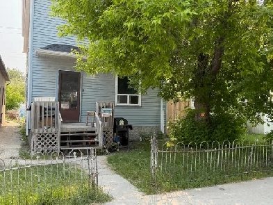 Weston Affordable 2 Stry 3 Brs 1 Bath ONLY $134,900! Image# 2