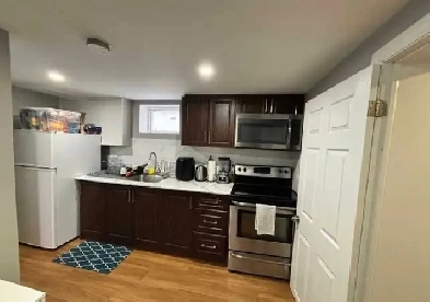 1 bedroom basement apartment near warden subway Image# 1