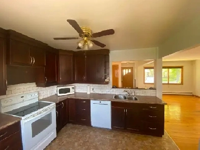 House for rent Image# 2