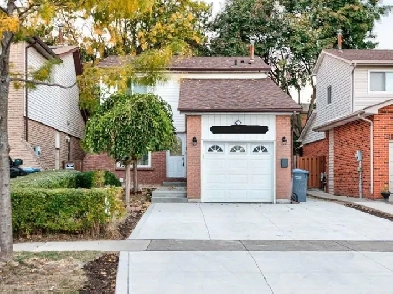 Warm & Elegant 3 Bedroom and 2 Washroom Detached House. Image# 6
