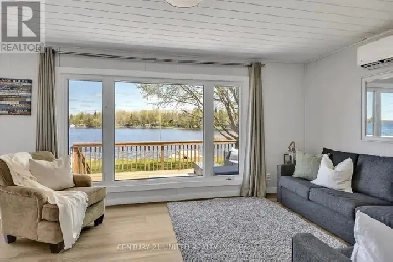 ~~~Waterfront Retreat in Gannon's Bay on Upper Buckhorn Lake!~~~ Image# 1