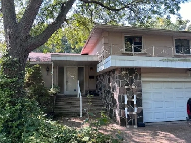 A Room in sharing near square one Mississauga Image# 1