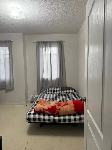 room for rent Image# 1