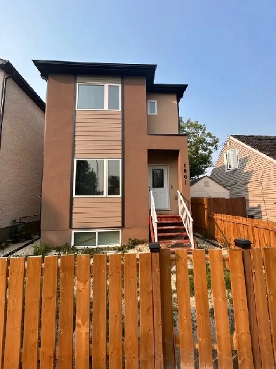 Roommate Needed Image# 1