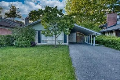 Exclusive: Detached house for sale in Etobicoke by owner Image# 7