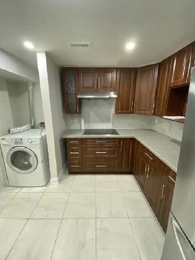 2 Bedroom HUGE legal basement apartment available for rent Image# 1