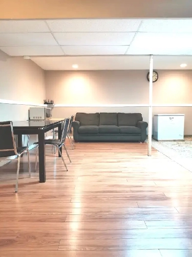 TWO EXTRA LARGE & SPACIOUS BEDROOMS (FURNISHED,LAUNDRY,INTERNET) Image# 5