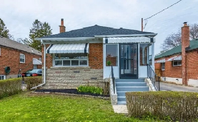Bright and beautiful newly renovated 3 bedroom house in Scarboro Image# 6