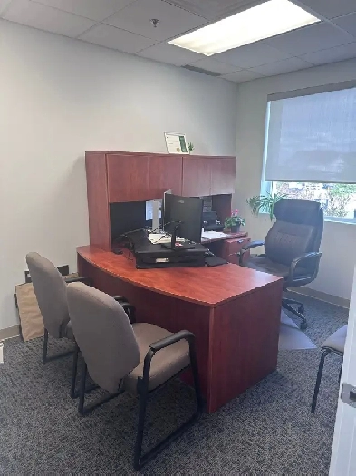 Office Space  – SW Ellerslie Area (1230 Professional Building) Image# 1