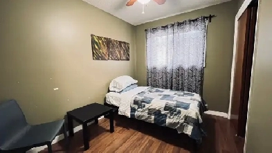 Rooms For Rent Close to NAIT Kingsway Mall Edmonton Image# 3