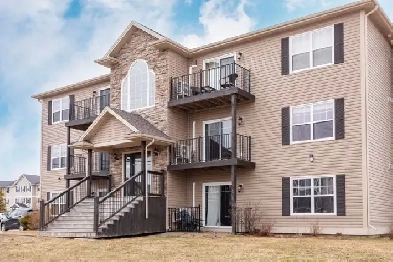 Fantastic 2 bedroom Stratford condo located at Ducks Landing Image# 8