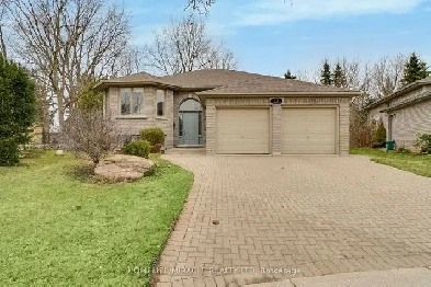 Stunning 2 2 Bedroom Detached With Finished Bsmt In Brantford Image# 7