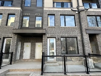 RENT!! HOUSE IN MISSISSAUGA!! 2 BDS 3 BTHRMS 1 PARKING Image# 11