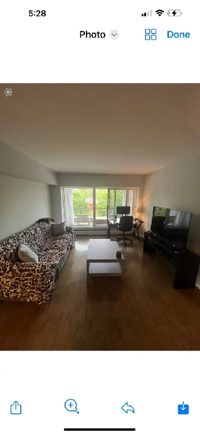 NDG large 3 1/2 Condo renovated Including Indoor parking AC&Heat Image# 1