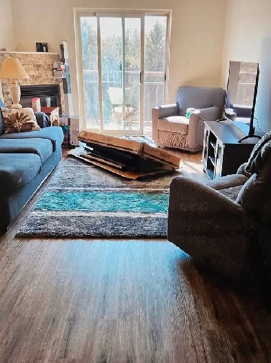 2 bedroom Upstairs apartment Image# 1