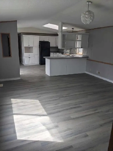 High prarie RENT TO OWN 2000 year S=1216 SQFT 3 beds2 baths home Image# 3