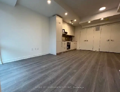 Brand New 2 bed 2 bath townhouse Image# 2