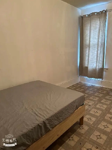 ROOM FOR RENT Image# 1