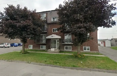 Logement 4 et demi Valleyfield Rénové Image# 1