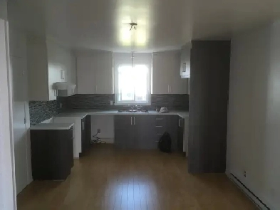 Logement 4 et demi Valleyfield Rénové Image# 2