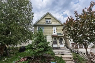 4-Bedroom House in Wolseley Image# 10
