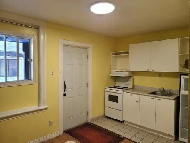 one bedroom studio central Image# 8