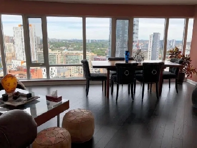 LARGE & BRIGHT: 1 Bed & 1 Bath available Downtown Toronto condo Image# 7