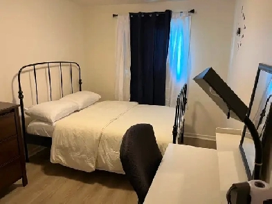 Room for rent in North York for female Image# 7
