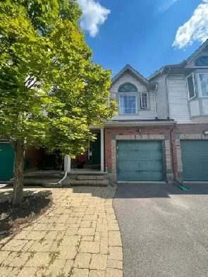TOWNHOUSE FOR RENT Image# 2